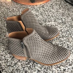 Lucky brand shoes size 8 women’s